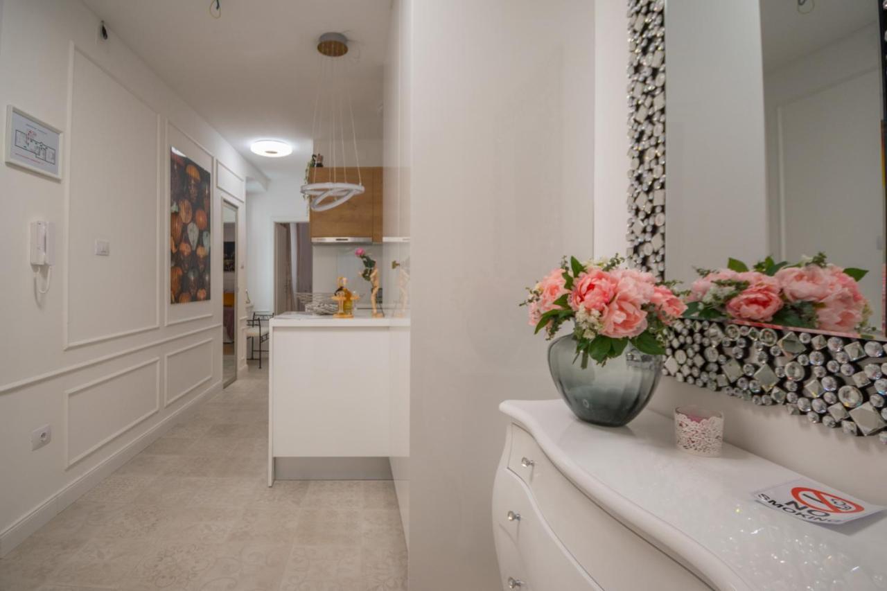 Apartment Trixi Maksimijan 普拉 外观 照片